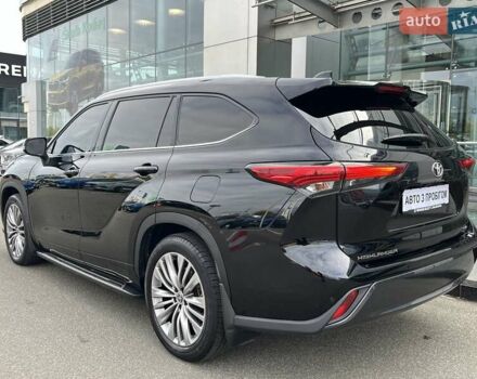 Тойота Хайлендер 2021 в Киеве на Automoto.ua Черный Тойота Хайлендер, объемом двигателя 3.46 л и пробегом 107 тыс. км за 41111 $, фото 7 на Automoto.ua
