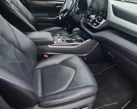 Черный Тойота Хайлендер, объемом двигателя 2.49 л и пробегом 84 тыс. км за 49900 $, фото 7 на Automoto.ua