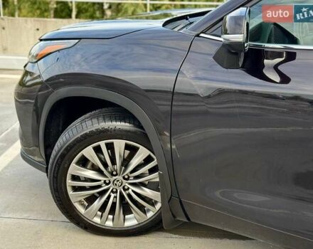 Тойота Хайлендер 2021 в Киеве на Automoto.ua Черный Тойота Хайлендер, объемом двигателя 3.46 л и пробегом 97 тыс. км за 46990 $, фото 11 на Automoto.ua