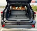Тойота Хайлендер 2021 в Киеве на Automoto.ua Черный Тойота Хайлендер, объемом двигателя 3.46 л и пробегом 97 тыс. км за 46990 $, фото 50 на Automoto.ua