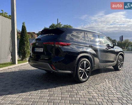 Тойота Хайлендер 2021 в Кропивницком (Кировограде) на Automoto.ua Черный Тойота Хайлендер, объемом двигателя 2.49 л и пробегом 47 тыс. км за 59000 $, фото 3 на Automoto.ua