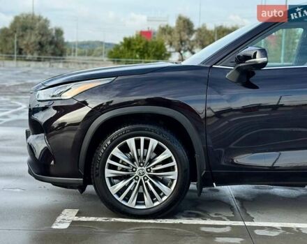 Тойота Хайлендер 2021 в Киеве на Automoto.ua Черный Тойота Хайлендер, объемом двигателя 3.46 л и пробегом 97 тыс. км за 46990 $, фото 9 на Automoto.ua