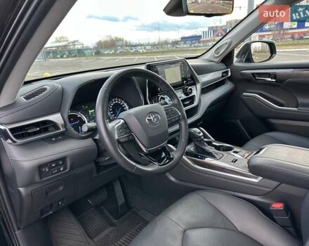 Черный Тойота Хайлендер, объемом двигателя 2.5 л и пробегом 72 тыс. км за 52555 $, фото 14 на Automoto.ua