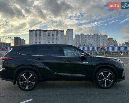 Черный Тойота Хайлендер, объемом двигателя 2.5 л и пробегом 72 тыс. км за 52555 $, фото 6 на Automoto.ua