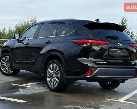 Тойота Хайлендер 2021 в Киеве на Automoto.ua Черный Тойота Хайлендер, объемом двигателя 3.46 л и пробегом 97 тыс. км за 46990 $, фото 10 на Automoto.ua