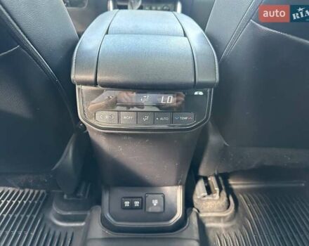 Чорний Тойота Хайлендер, об'ємом двигуна 3.46 л та пробігом 72 тис. км за 42000 $, фото 16 на Automoto.ua