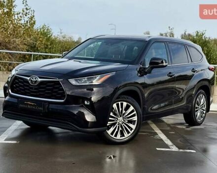 Тойота Хайлендер 2021 в Киеве на Automoto.ua Черный Тойота Хайлендер, объемом двигателя 3.46 л и пробегом 97 тыс. км за 46990 $, фото 5 на Automoto.ua