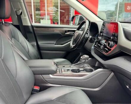 Тойота Хайлендер 2021 в Ивано-Франковске на Automoto.ua Черный Тойота Хайлендер, объемом двигателя 2.49 л и пробегом 97 тыс. км за 48437 $, фото 11 на Automoto.ua