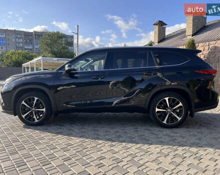 Тойота Хайлендер 2021 в Кропивницком (Кировограде) на Automoto.ua Черный Тойота Хайлендер, объемом двигателя 2.49 л и пробегом 47 тыс. км за 59000 $, фото 7 на Automoto.ua