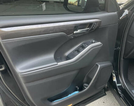 Тойота Хайлендер 2021 в Киеве на Automoto.ua Черный Тойота Хайлендер, объемом двигателя 3.46 л и пробегом 77 тыс. км за 46500 $, фото 24 на Automoto.ua