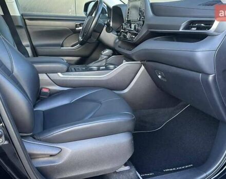 Черный Тойота Хайлендер, объемом двигателя 2.49 л и пробегом 72 тыс. км за 48065 $, фото 5 на Automoto.ua