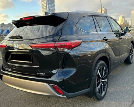 Черный Тойота Хайлендер, объемом двигателя 2.5 л и пробегом 72 тыс. км за 52555 $, фото 7 на Automoto.ua