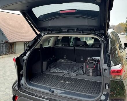 Чорний Тойота Хайлендер, об'ємом двигуна 3.5 л та пробігом 47 тис. км за 44500 $, фото 6 на Automoto.ua