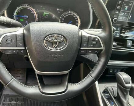 Черный Тойота Хайлендер, объемом двигателя 2.5 л и пробегом 90 тыс. км за 38000 $, фото 3 на Automoto.ua