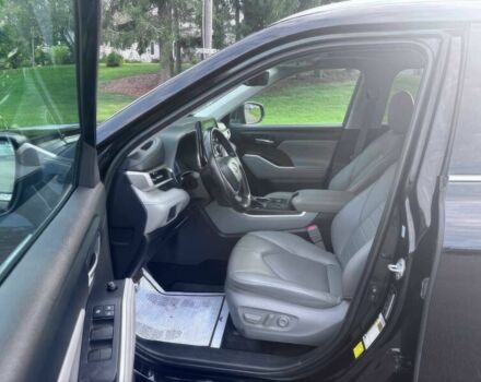 Черный Тойота Хайлендер, объемом двигателя 2.5 л и пробегом 19 тыс. км за 24000 $, фото 7 на Automoto.ua