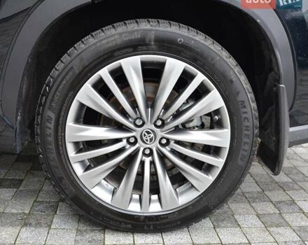 Черный Тойота Хайлендер, объемом двигателя 3.46 л и пробегом 33 тыс. км за 53000 $, фото 8 на Automoto.ua