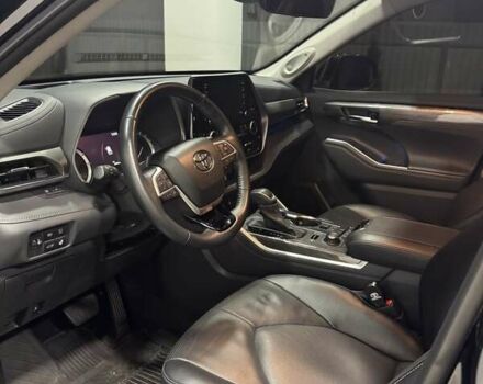 Чорний Тойота Хайлендер, об'ємом двигуна 3.46 л та пробігом 26 тис. км за 57600 $, фото 22 на Automoto.ua