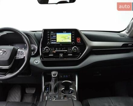 Черный Тойота Хайлендер, объемом двигателя 3.46 л и пробегом 33 тыс. км за 53000 $, фото 5 на Automoto.ua