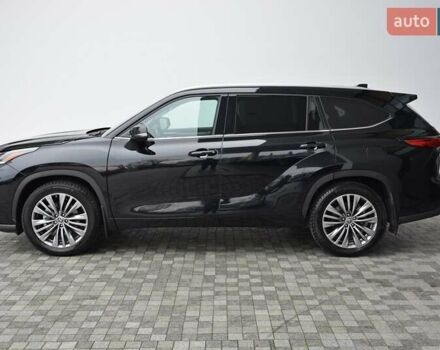 Черный Тойота Хайлендер, объемом двигателя 3.46 л и пробегом 33 тыс. км за 53000 $, фото 1 на Automoto.ua