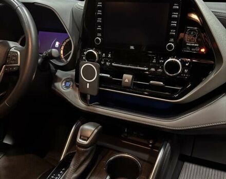 Чорний Тойота Хайлендер, об'ємом двигуна 3.46 л та пробігом 26 тис. км за 57600 $, фото 31 на Automoto.ua