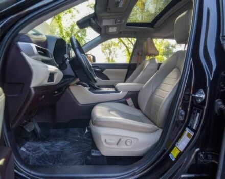 Черный Тойота Хайлендер, объемом двигателя 2.5 л и пробегом 45 тыс. км за 20000 $, фото 9 на Automoto.ua