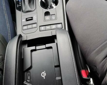 Чорний Тойота Хайлендер, об'ємом двигуна 1.48 л та пробігом 46 тис. км за 44500 $, фото 37 на Automoto.ua