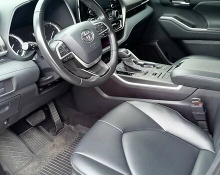 Чорний Тойота Хайлендер, об'ємом двигуна 1.48 л та пробігом 46 тис. км за 44500 $, фото 16 на Automoto.ua