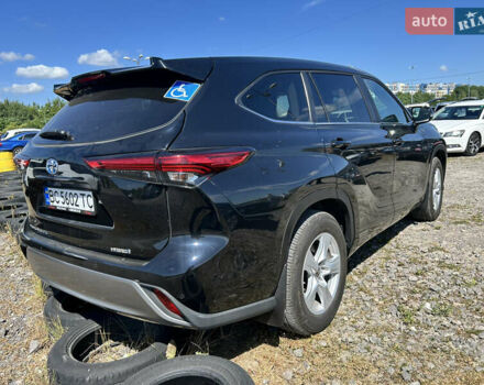 Черный Тойота Хайлендер, объемом двигателя 2.4 л и пробегом 21 тыс. км за 42300 $, фото 3 на Automoto.ua