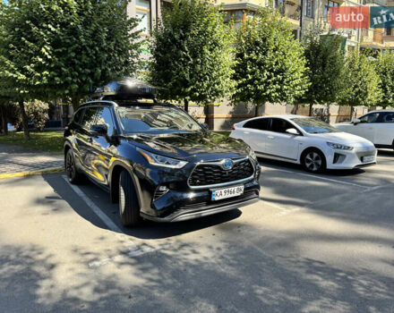 Тойота Хайлендер 2024 в Ирпене на Automoto.ua Черный Тойота Хайлендер, объемом двигателя 2.49 л и пробегом 39 тыс. км за 67500 $, фото 9 на Automoto.ua
