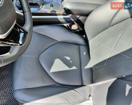 Тойота Хайлендер 2024 в Ирпене на Automoto.ua Черный Тойота Хайлендер, объемом двигателя 2.49 л и пробегом 39 тыс. км за 67500 $, фото 49 на Automoto.ua