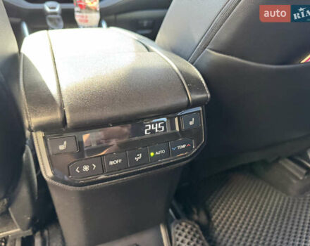 Тойота Хайлендер 2024 в Ирпене на Automoto.ua Черный Тойота Хайлендер, объемом двигателя 2.49 л и пробегом 39 тыс. км за 67500 $, фото 32 на Automoto.ua