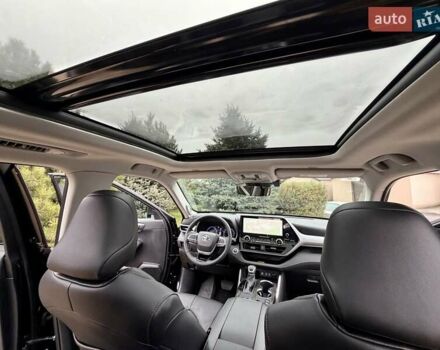 Черный Тойота Хайлендер, объемом двигателя 2.49 л и пробегом 18 тыс. км за 66700 $, фото 1 на Automoto.ua