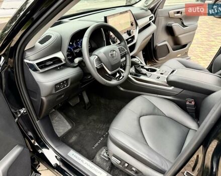 Черный Тойота Хайлендер, объемом двигателя 2.49 л и пробегом 18 тыс. км за 66700 $, фото 48 на Automoto.ua