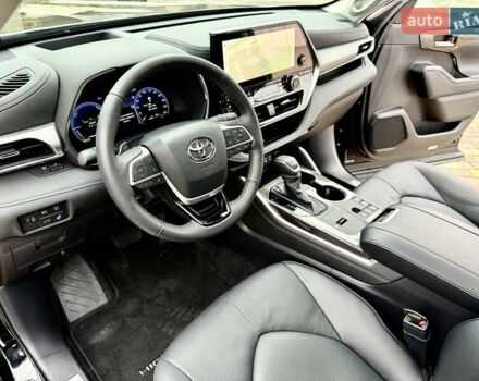 Черный Тойота Хайлендер, объемом двигателя 2.49 л и пробегом 18 тыс. км за 66700 $, фото 50 на Automoto.ua