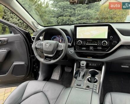 Черный Тойота Хайлендер, объемом двигателя 2.49 л и пробегом 18 тыс. км за 66700 $, фото 33 на Automoto.ua