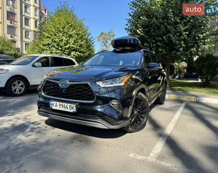 Тойота Хайлендер 2024 в Ирпене на Automoto.ua Черный Тойота Хайлендер, объемом двигателя 2.49 л и пробегом 39 тыс. км за 67500 $, фото 1 на Automoto.ua