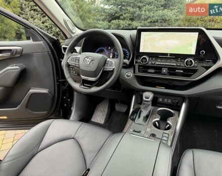 Черный Тойота Хайлендер, объемом двигателя 2.49 л и пробегом 18 тыс. км за 66700 $, фото 34 на Automoto.ua