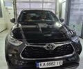 Черный Тойота Хайлендер, объемом двигателя 2.49 л и пробегом 5 тыс. км за 72222 $, фото 1 на Automoto.ua