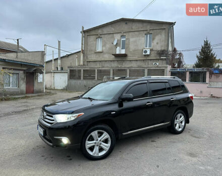 Черный Тойота Хайлендер, объемом двигателя 3.5 л и пробегом 250 тыс. км за 14999 $, фото 1 на Automoto.ua
