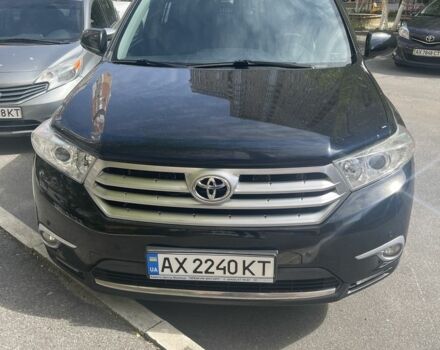 Черный Тойота Хайлендер, объемом двигателя 3.5 л и пробегом 179 тыс. км за 16400 $, фото 1 на Automoto.ua