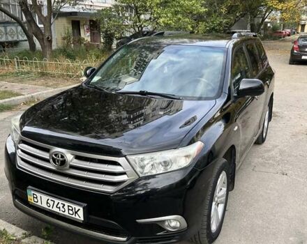 Черный Тойота Хайлендер, объемом двигателя 3.46 л и пробегом 260 тыс. км за 17000 $, фото 1 на Automoto.ua