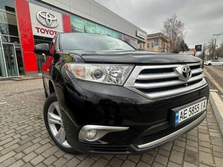 Черный Тойота Хайлендер, объемом двигателя 3.5 л и пробегом 230 тыс. км за 16200 $, фото 1 на Automoto.ua
