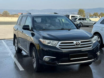 Черный Тойота Хайлендер, объемом двигателя 3.46 л и пробегом 290 тыс. км за 16000 $, фото 1 на Automoto.ua