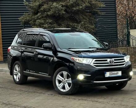 Черный Тойота Хайлендер, объемом двигателя 3.46 л и пробегом 259 тыс. км за 16399 $, фото 1 на Automoto.ua