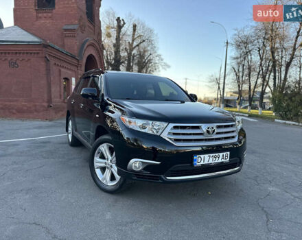 Черный Тойота Хайлендер, объемом двигателя 3.46 л и пробегом 187 тыс. км за 17300 $, фото 1 на Automoto.ua