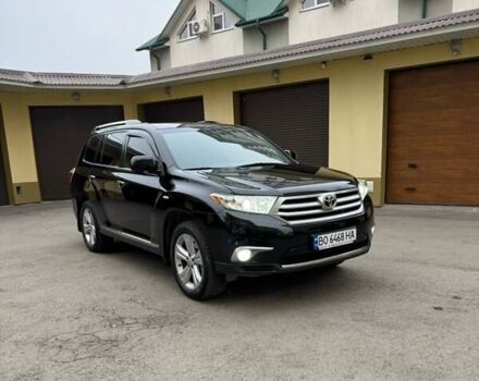 Черный Тойота Хайлендер, объемом двигателя 3.5 л и пробегом 221 тыс. км за 17500 $, фото 1 на Automoto.ua
