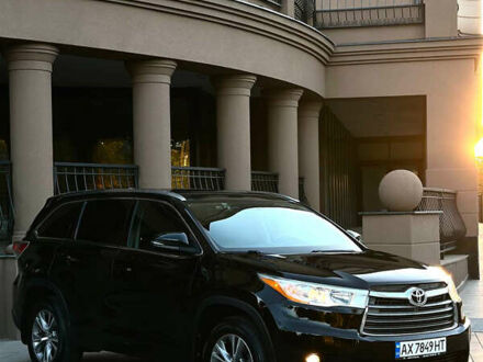 Чорний Тойота Хайлендер, об'ємом двигуна 3.46 л та пробігом 108 тис. км за 22300 $, фото 1 на Automoto.ua