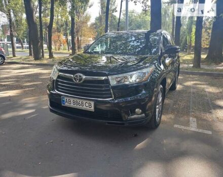 Черный Тойота Хайлендер, объемом двигателя 3.55 л и пробегом 185 тыс. км за 23200 $, фото 1 на Automoto.ua