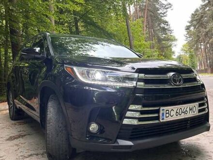 Тойота Хайлендер 2016 в Львове на Automoto.ua Черный Тойота Хайлендер, объемом двигателя 3.46 л и пробегом 107 тыс. км за 26450 $, фото 1 на Automoto.ua