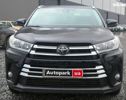 Чорний Тойота Хайлендер, об'ємом двигуна 3.5 л та пробігом 108 тис. км за 25999 $, фото 1 на Automoto.ua